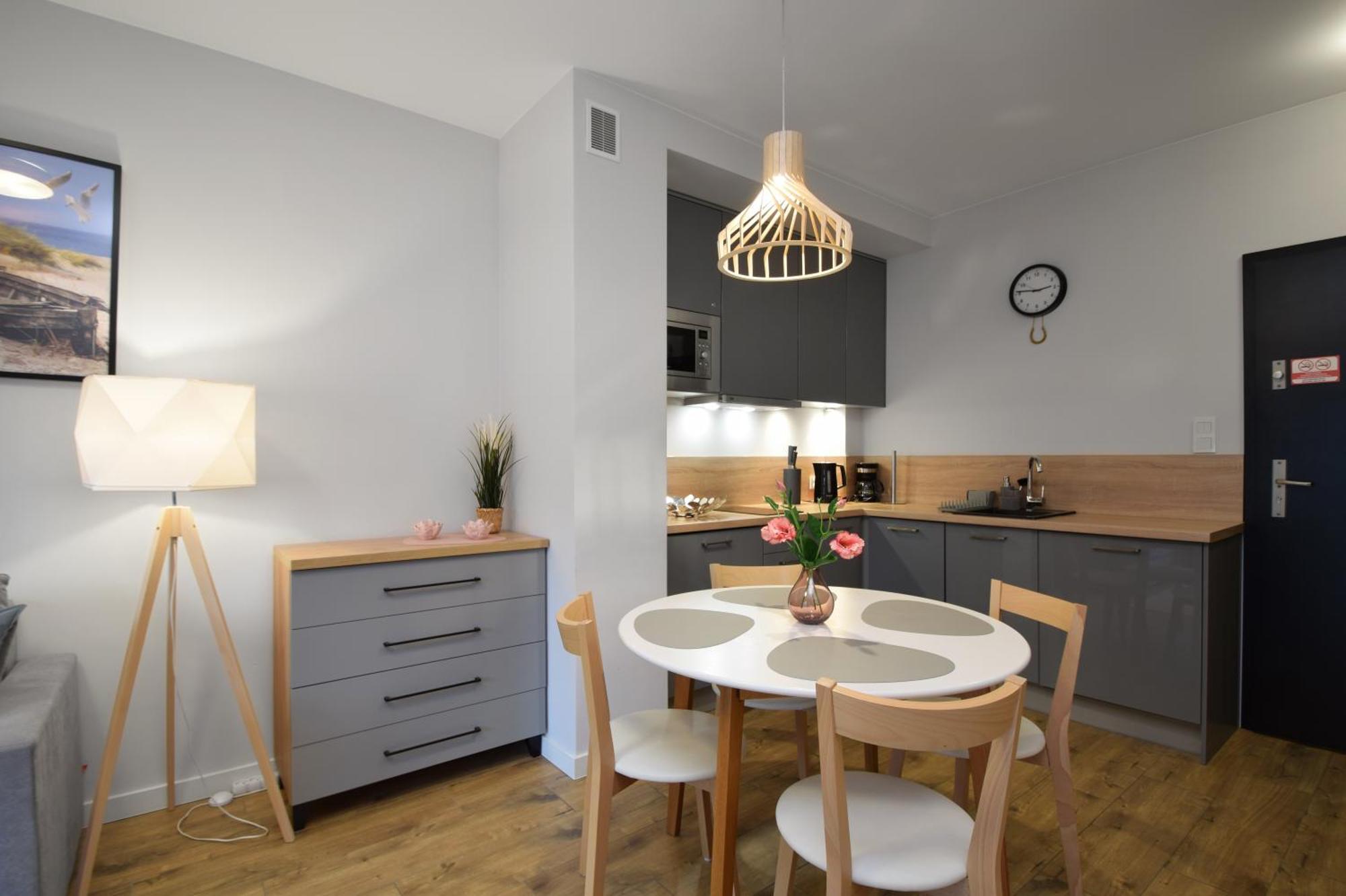 Rentplanet - Apartamenty Kolo Brzegu Kołobrzeg Esterno foto